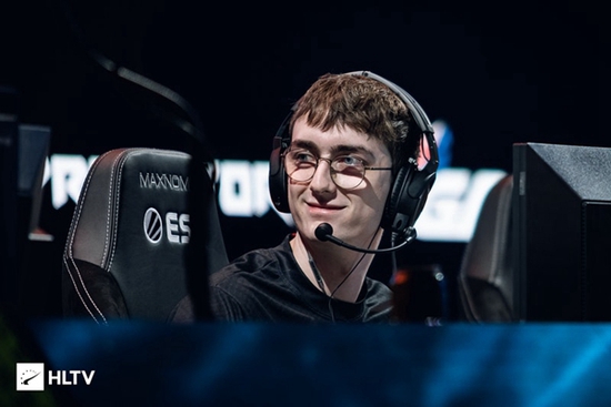 虚拟体育与电竞的未来趋势：久事集团的数字化转型之路